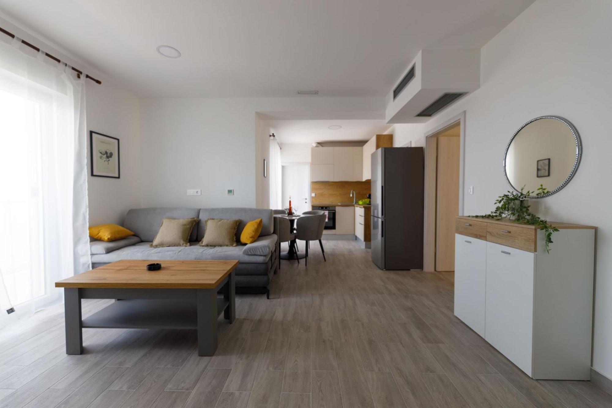 Lägenhet Apartman Maro